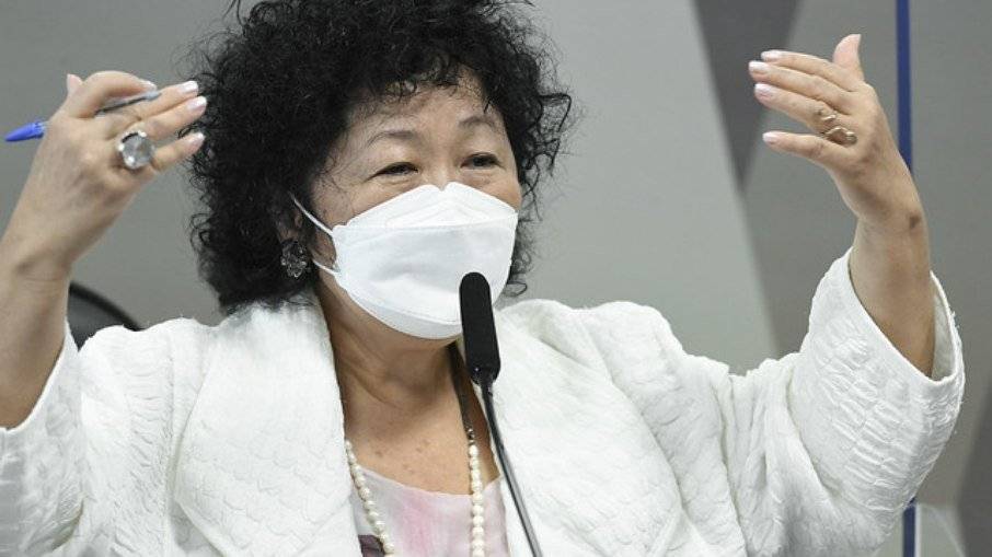Senadores descontroem tese da cloroquina apresentada pela médica Nise Yamaguchi